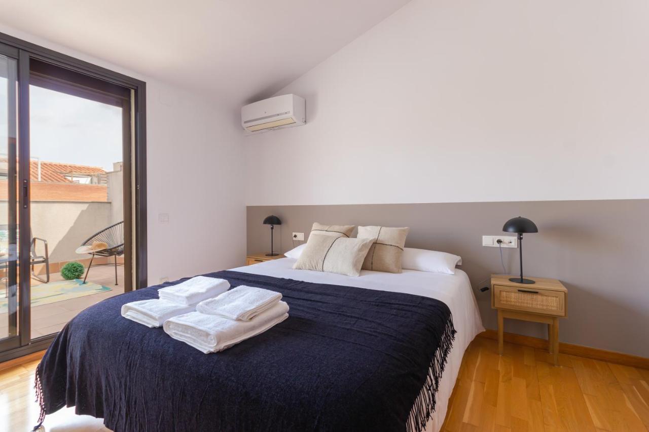 Elegante Duplex En Terrassa, Barcelonaアパートメント エクステリア 写真